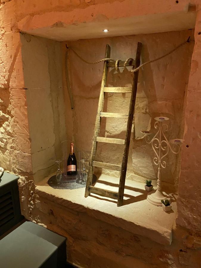 Queen Room Spa Bath