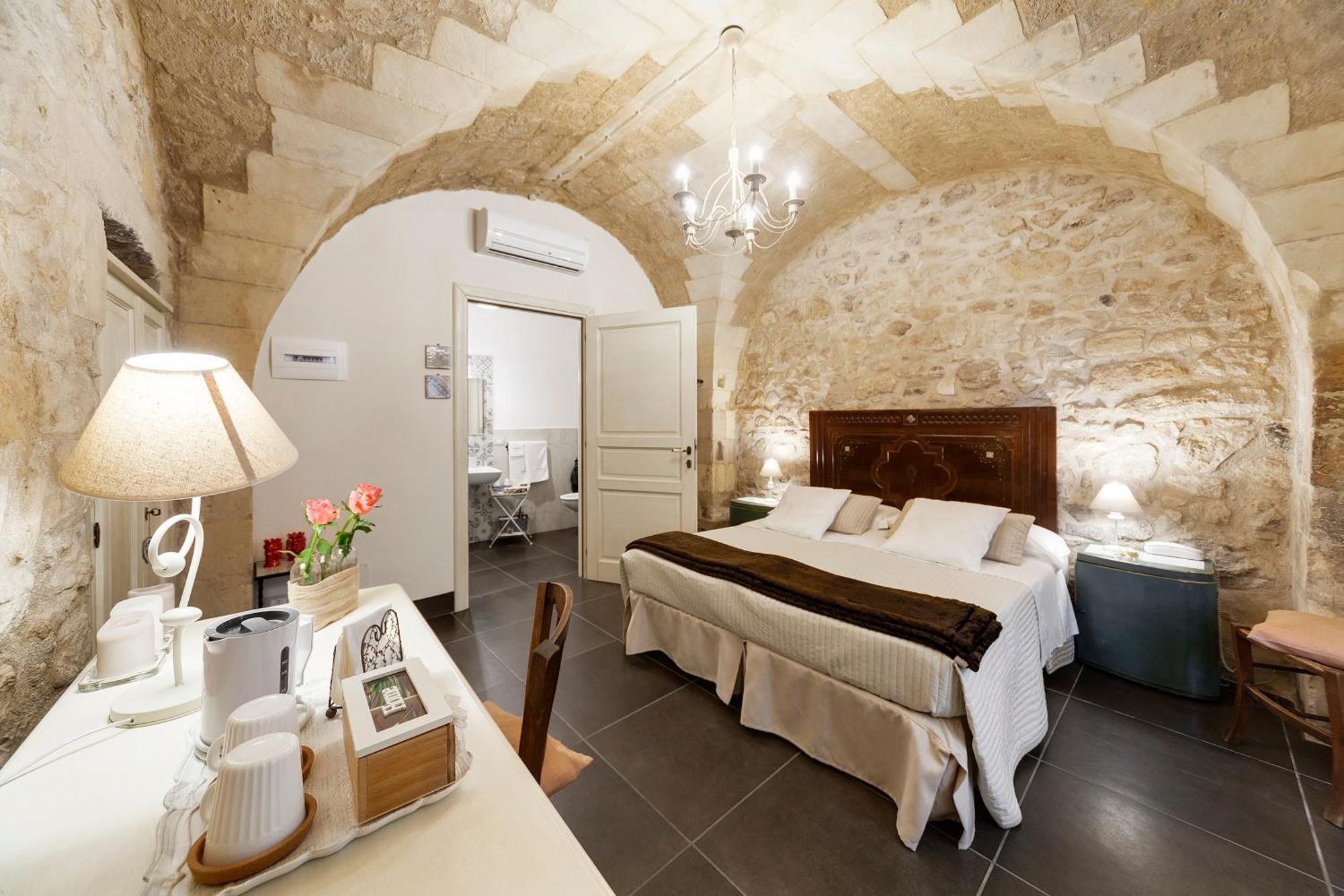 Economy Double or Twin Room