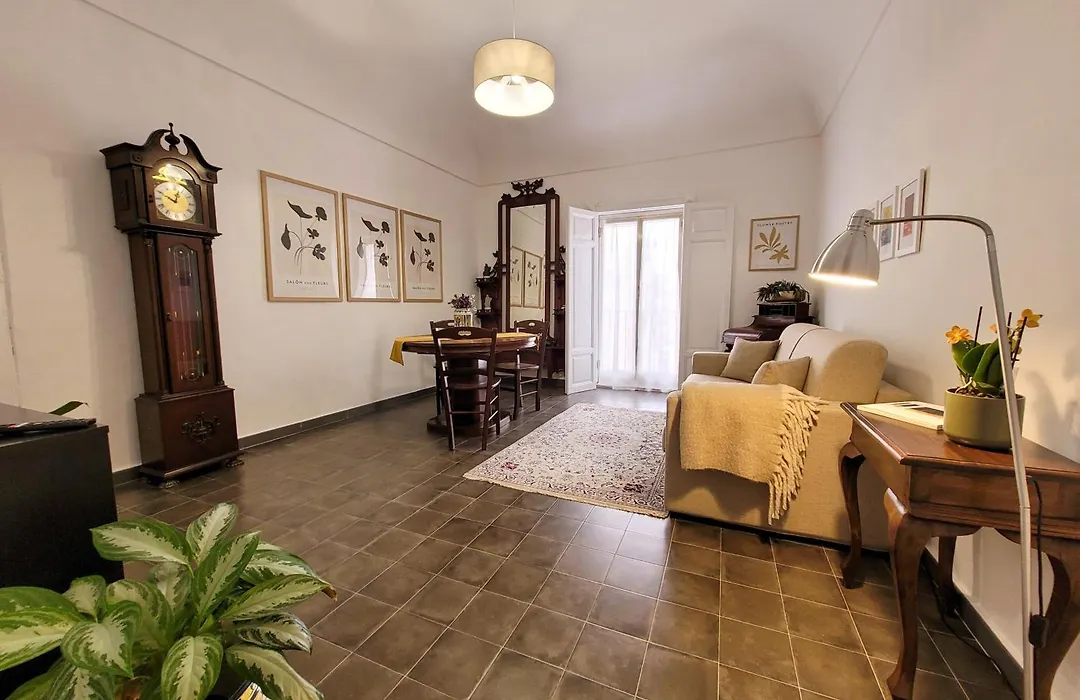 B&B Loft Famiglia Arezzo-1