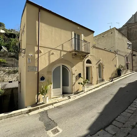 Il Canale Design House-3