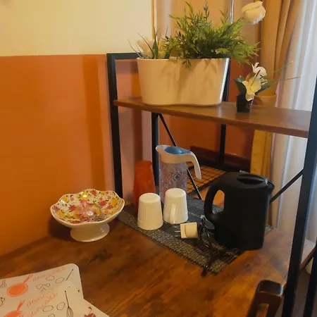 Bed & Breakfast Hostel H24-2